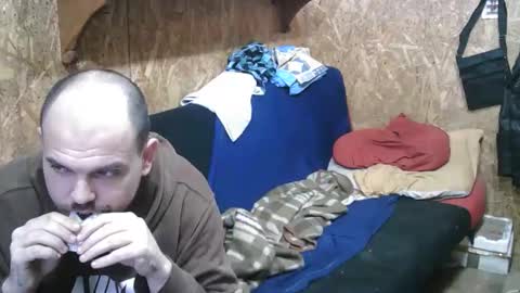 Snapshot of bixbax007 chatting on April 4, 2026, 7:11 pm George Maria online show from April 4, 2026, 7:11 pm