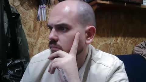 Snapshot of bixbax007 chatting on April 7, 2026, 11:48 pm George Maria online show from April 7, 2026, 11:48 pm
