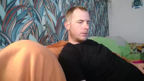 bizoukey15 online show from September 12, 2025, 11:04 pm