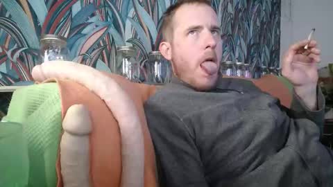 bizoukey15 online show from September 24, 2025, 8:34 pm