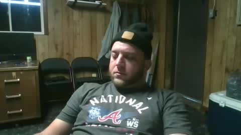 bjhancock_28 online show from November 5, 2025, 7:36 pm