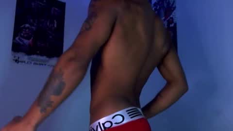 Snapshot of black_arthur chatting on November 24, 2025, 12:05 pm Black Arthur online show from November 24, 2025, 12:05 pm