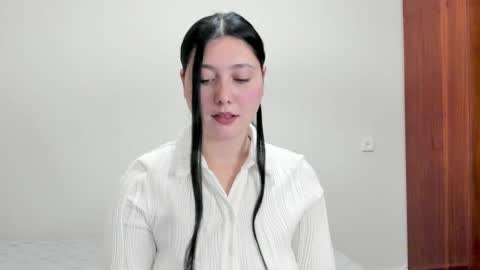 Snapshot of black_berry_bla_ck chatting on February 5, 2025, 12:38 pm black_berry_bla_ck online show from February 5, 2025, 12:38 pm