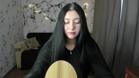 Snapshot of black_berry_bla_ck chatting on October 31, 2025, 1:34 pm black_berry_bla_ck online show from October 31, 2025, 1:34 pm