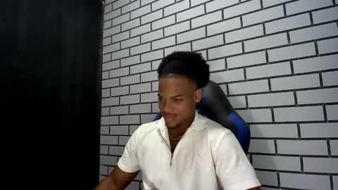 tu morenito online show from November 22, 2025, 3:49 am