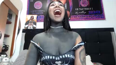 Snapshot of black_eyestattoo chatting on January 6, 2025, 3:09 am karenth soto online show from January 6, 2025, 3:09 am