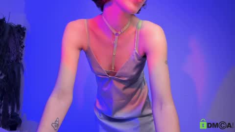 Jenny online show from December 15, 2024, 4:48 pm