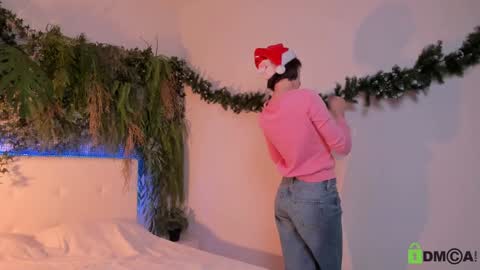 Jenny online show from December 17, 2024, 10:34 am