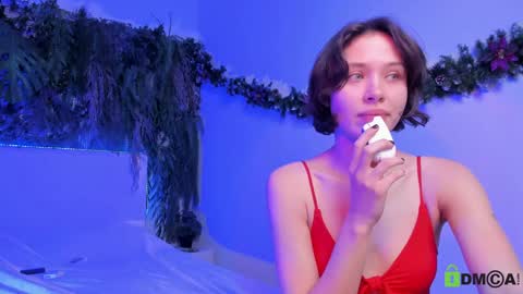 Jenny online show from December 26, 2024, 7:38 pm