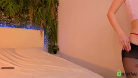 Jenny online show from February 21, 2025, 4:48 pm