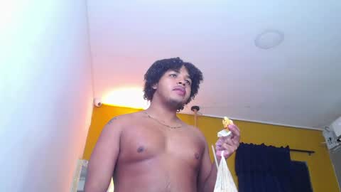 black_king_241 online show from February 26, 2025, 8:59 am