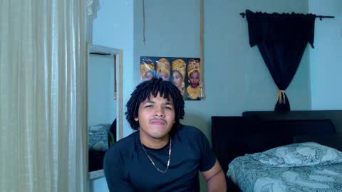 black_king_241 online show from September 16, 2025, 2:56 am