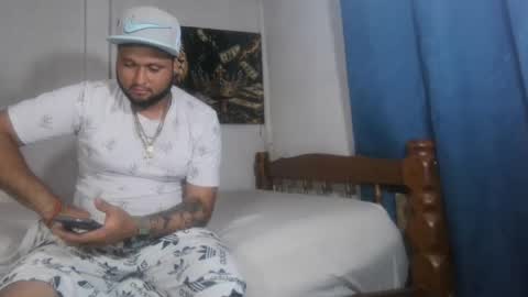 Snapshot of black_leather777 chatting on August 2, 2026, 9:19 am black_leather777 online show from August 2, 2026, 9:19 am
