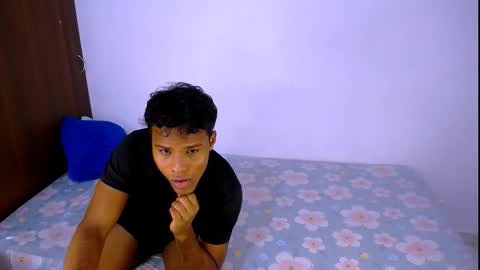 Snapshot of black_men9 chatting on January 11, 2026, 4:50 am black_men9 online show from January 11, 2026, 4:50 am