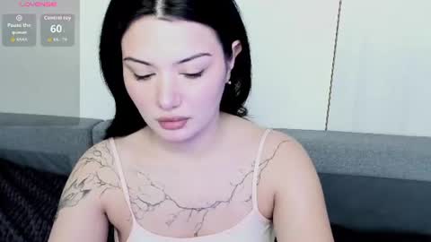 Snapshot of black_pant3r chatting on June 22, 2026, 3:25 am Mon Mon online show from June 22, 2026, 3:25 am