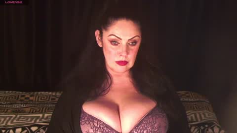 Snapshot of black_pearls chatting on January 30, 2025, 4:45 pm Sarah online show from January 30, 2025, 4:45 pm