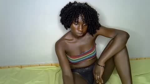 Snapshot of black_queeni chatting on November 18, 2025, 6:56 pm black_queeni online show from November 18, 2025, 6:56 pm