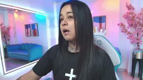 Rousse  online show from April 4, 2026, 12:02 pm