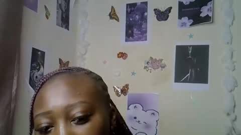 Snapshot of black_rosey chatting on February 2, 2026, 12:37 pm veraa online show from February 2, 2026, 12:37 pm