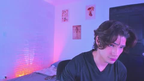 Bryan  online show from September 22, 2025, 9:28 pm