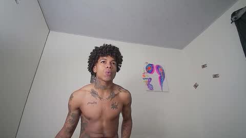 black_tentationx online show from January 8, 2026, 7:05 pm