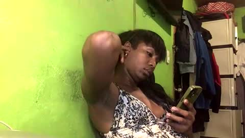 Snapshot of blackasiancockts chatting on November 12, 2025, 4:13 am Crystal online show from November 12, 2025, 4:13 am