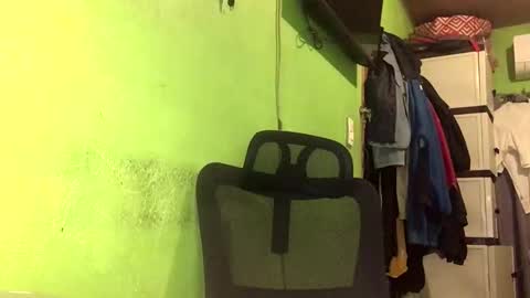 Snapshot of blackasiancockts chatting on November 13, 2025, 1:37 am Crystal online show from November 13, 2025, 1:37 am