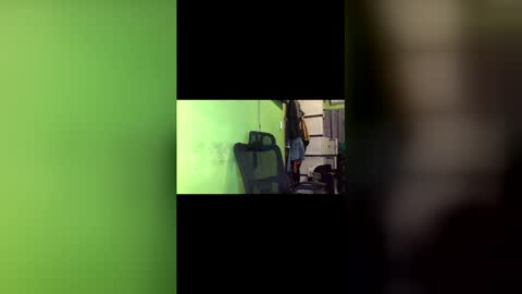 Snapshot of blackasiancockts chatting on December 14, 2025, 3:17 pm Crystal online show from December 14, 2025, 3:17 pm