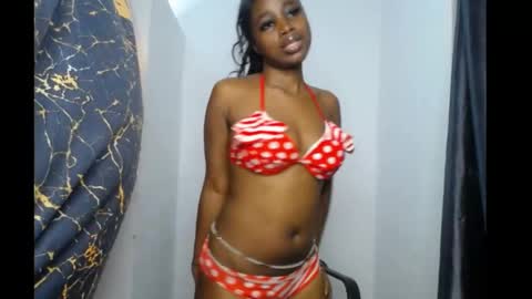 Snapshot of blackbeauty60 chatting on May 29, 2026, 6:17 pm lela online show from May 29, 2026, 6:17 pm