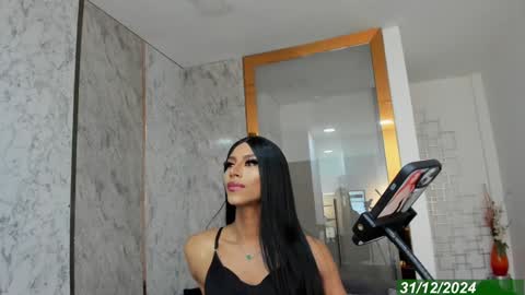 Nina online show from December 31, 2024, 1:30 pm