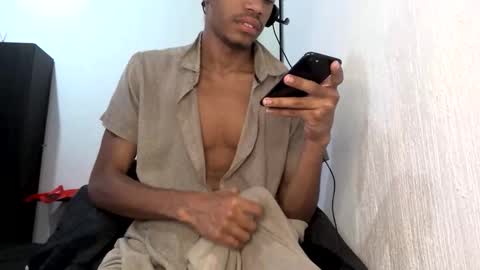 BlackBullTitus online show from March 12, 2026, 4:40 am