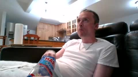 Snapshot of blackcat431956 chatting on June 18, 2026, 3:40 am blackcat431956 online show from June 18, 2026, 3:40 am