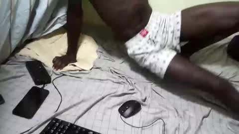 blackcoupel online show from February 11, 2026, 3:17 pm