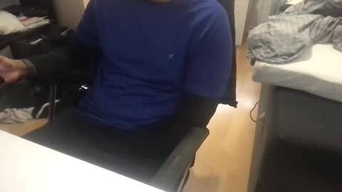 blackdiscreet online show from January 7, 2025, 9:40 am