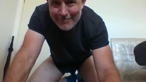 blackdog71 online show from October 15, 2025, 1:17 am