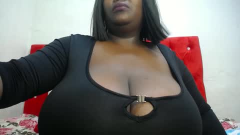 Snapshot of blackladyqx chatting on December 7, 2024, 11:56 pm blackladyqx online show from December 7, 2024, 11:56 pm