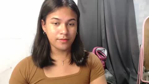 Ellez online show from November 6, 2025, 12:11 am