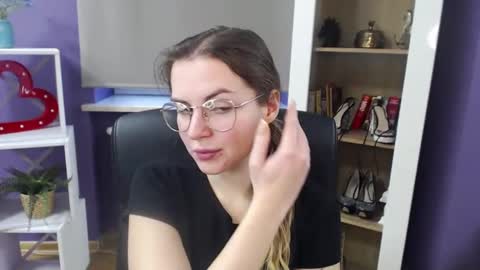 Snapshot of blackrosezoey chatting on December 30, 2024, 9:16 am Z O E Y online show from December 30, 2024, 9:16 am
