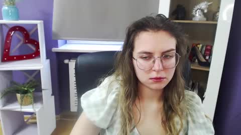 Snapshot of blackrosezoey chatting on February 11, 2025, 11:54 am Z O E Y online show from February 11, 2025, 11:54 am