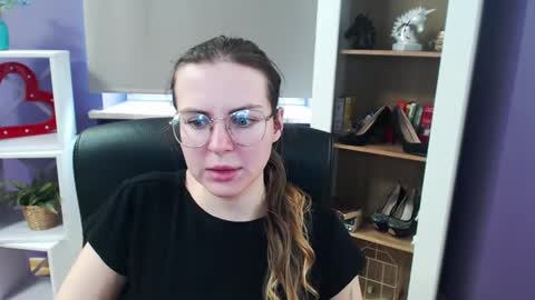 Snapshot of blackrosezoey chatting on March 4, 2025, 9:07 am Z O E Y online show from March 4, 2025, 9:07 am