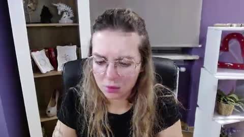 Snapshot of blackrosezoey chatting on October 7, 2025, 4:31 am Z O E Y online show from October 7, 2025, 4:31 am