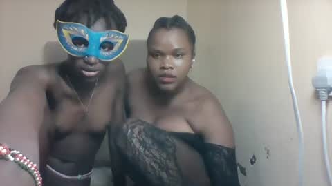 Snapshot of blacks_nastay chatting on October 20, 2025, 9:15 pm blacks_nastay online show from October 20, 2025, 9:15 pm