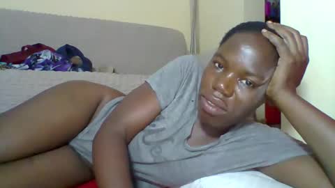 Snapshot of blacksexygal chatting on May 21, 2026, 1:45 am SARAH online show from May 21, 2026, 1:45 am