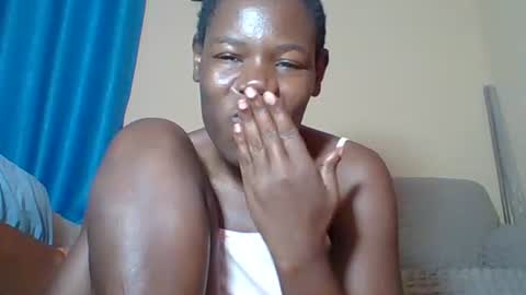 Snapshot of blacksexygal chatting on July 16, 2026, 5:19 pm SARAH online show from July 16, 2026, 5:19 pm