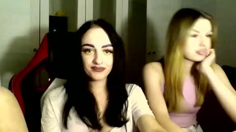 Ivy online show from March 6, 2025, 5:00 pm