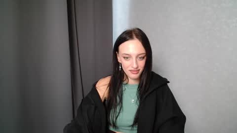 Ivy online show from April 29, 2026, 2:10 pm