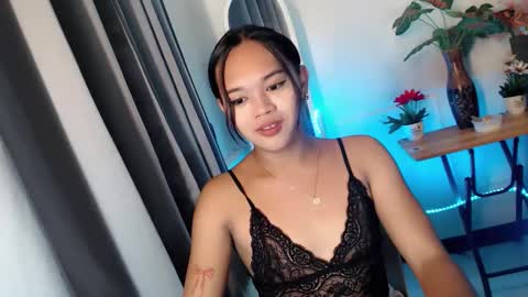 Snapshot of blacky_luna chatting on April 13, 2026, 4:23 pm sweetyluna online show from April 13, 2026, 4:23 pm