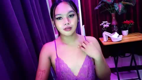 Snapshot of blacky_luna chatting on May 19, 2026, 9:21 pm sweetyluna online show from May 19, 2026, 9:21 pm