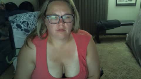 bladesizzo3111 online show from September 19, 2025, 7:21 am