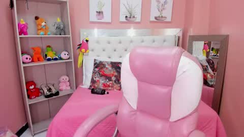 blaiir_moon online show from February 12, 2026, 10:27 pm